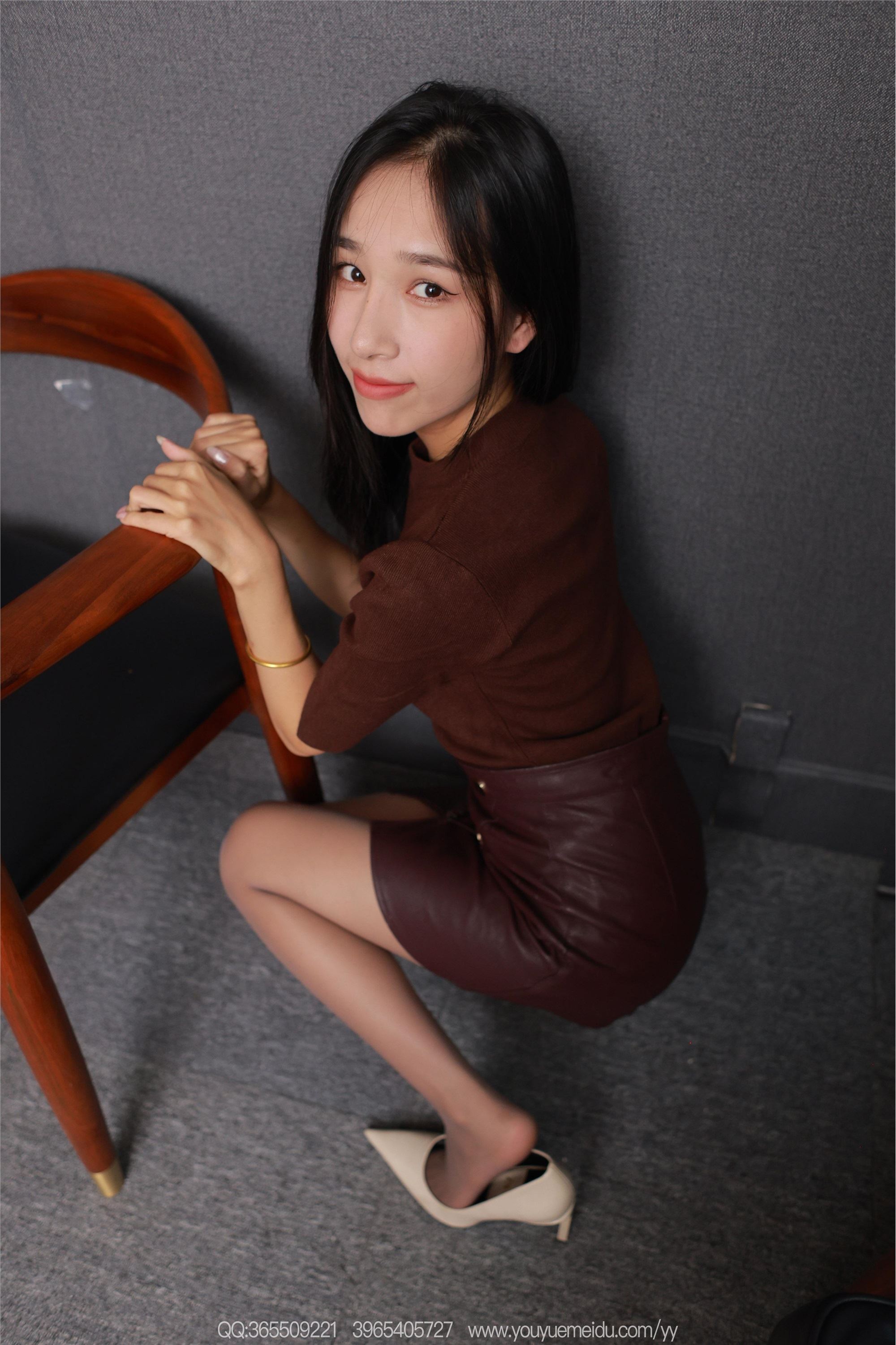 IESS异思趣向  2025.10.21 丝享家 2190 美子《椅下视角（下）》